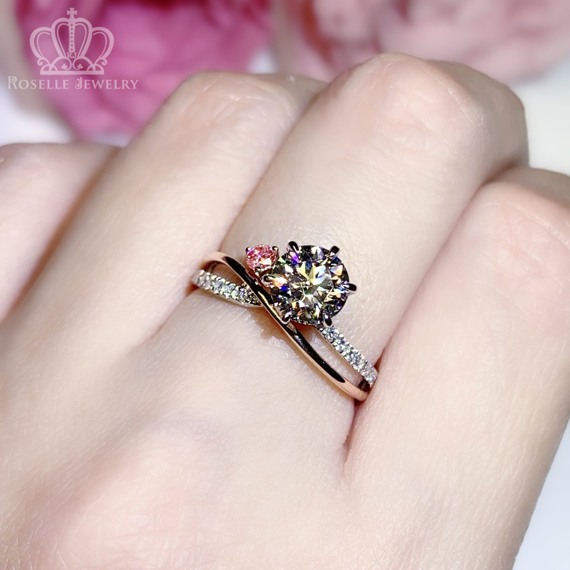 LGT125 - [Setting Only] Cross Side Stone Diamond Engagement Ring