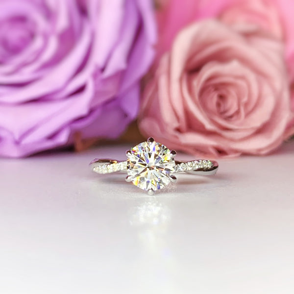 Cincin Pertunangan Berlian Lab Grown Batu Sisi Twist [Hanya Cincin] - LGR058