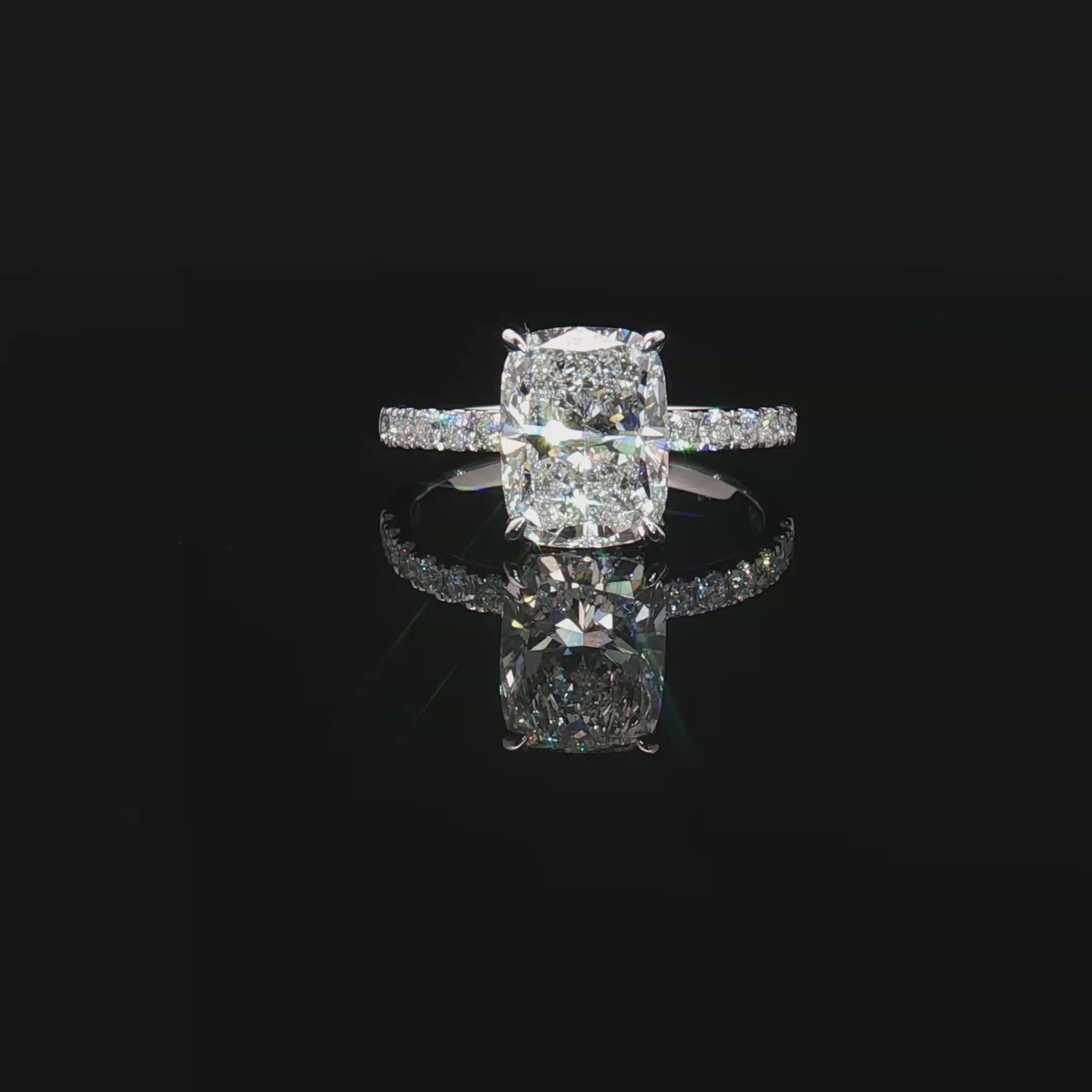 LGV253 - Stok 2.53CT 18K Emas Putih Vintage Halo Tersembunyi Cincin Pertunangan LG684504827