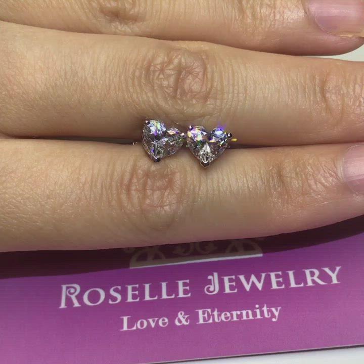 EH2 - Happy Heart Shape Stud Earrings